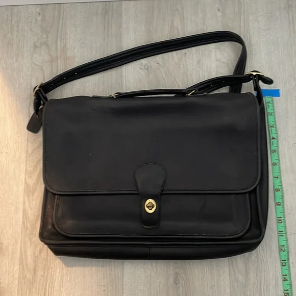 Authentic Coach soft briefcase - Picture 3 of 3